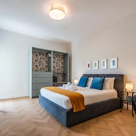 Apartment Prime Location 3br With Stunning View By Arcobnb